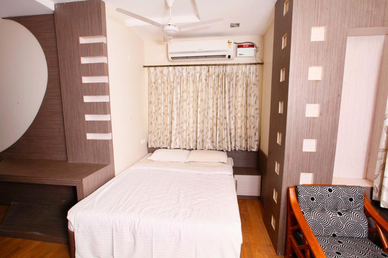 Hotel Vasantham Коимбатур Экстерьер фото